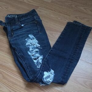 American Eagle Outfitters Women's Ripped Dark Blue Skinny Jeans